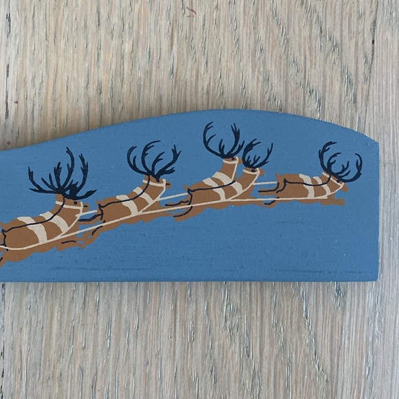 Snowmen and Santa with Sleigh and Reindeer Set - Picture 4 of 4